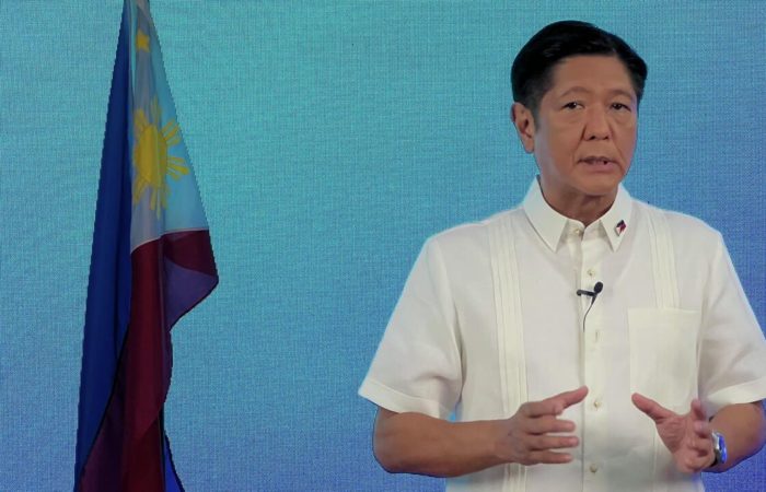 The Philippine President called for an end to the Cold War mentality.