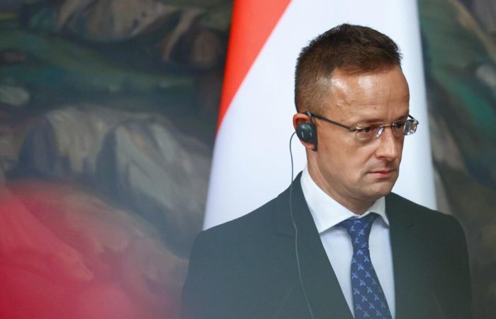 The Hungarian Foreign Ministry said it would not agree to send weapons to Ukraine.