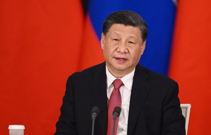 Xi Jinping said that the future depends on the relationship between China and the United States.