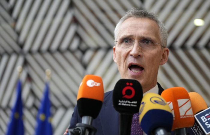 Stoltenberg called on NATO countries to increase the production of ammunition.