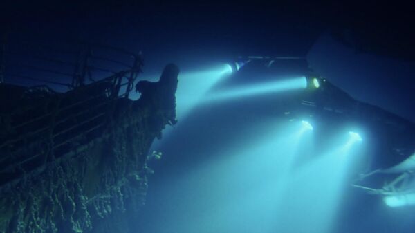 On board the missing bathyscaphe may be a billionaire, a submariner and a businessman.