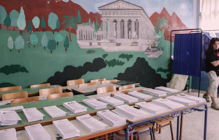 Voting has begun in Greece in parliamentary elections.