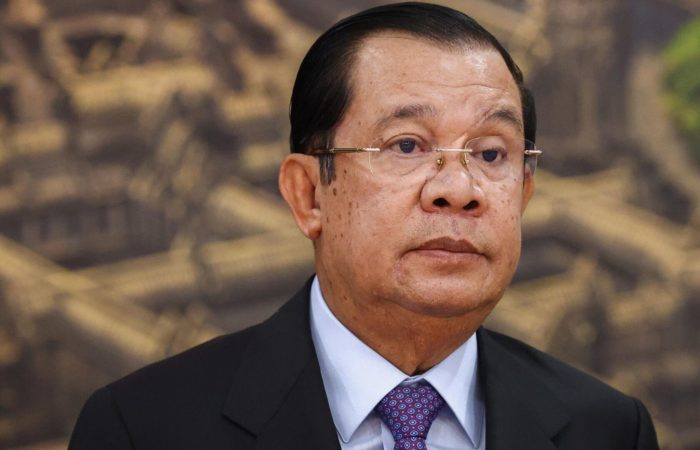 The transfer of the post to the son does not require support, the Cambodian prime minister said.