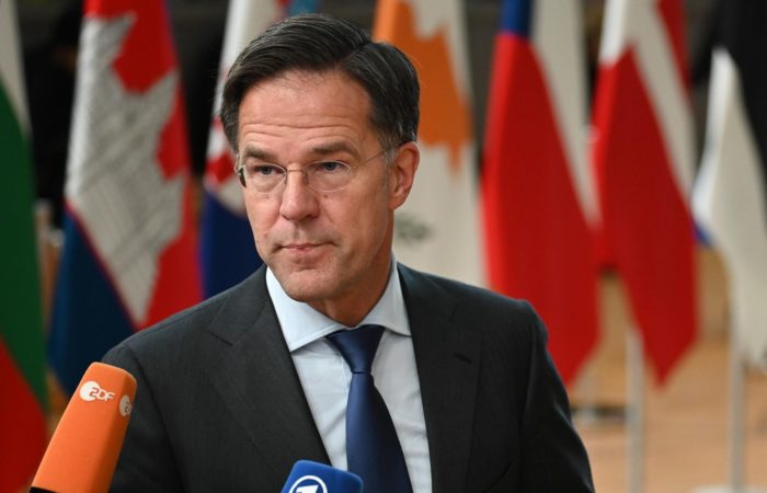 The Dutch opposition supported Prime Minister Rutte’s decision to retire from politics.