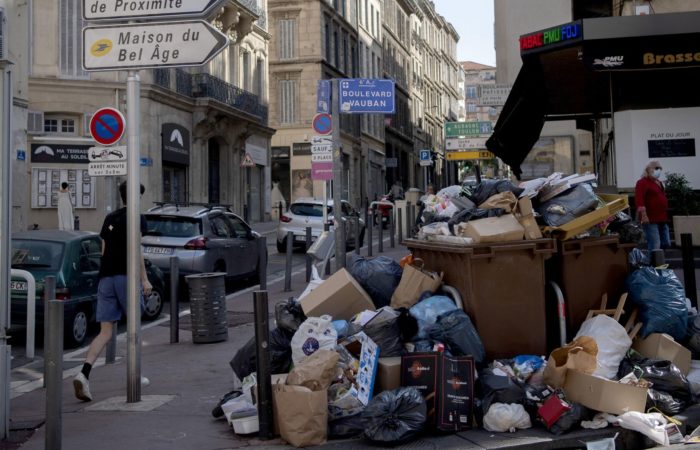Piles of rubbish have accumulated at the station in Marseille due to a cleaning strike.