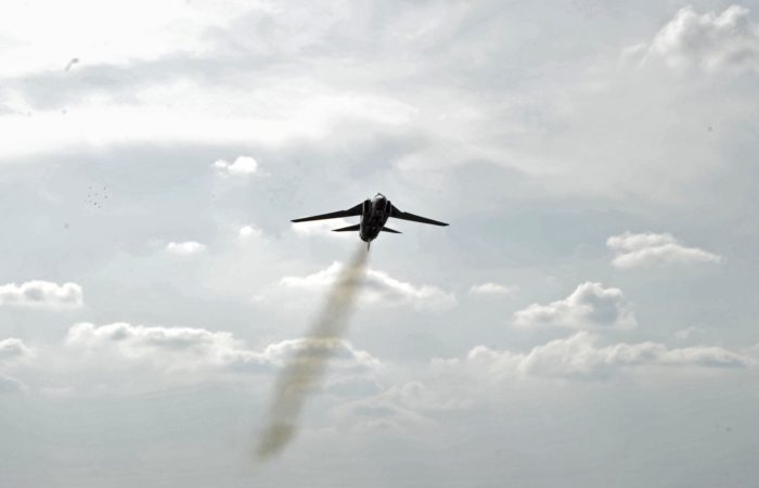A MiG-23 fighter crashed at an air show in the United States.