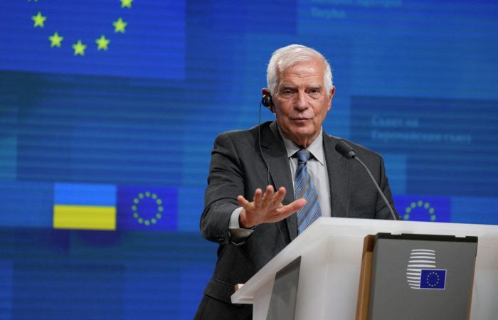 Borrell called for increased support for Ukraine, despite the split in the EU.