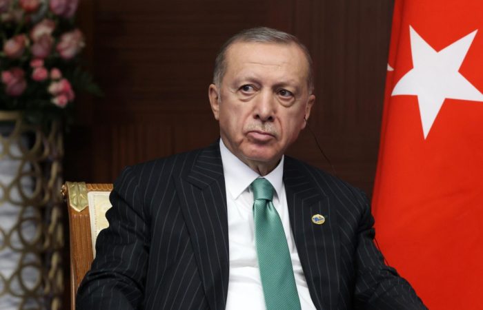 Erdogan called on Armenia to understand the events of 1915 “without hatred.”