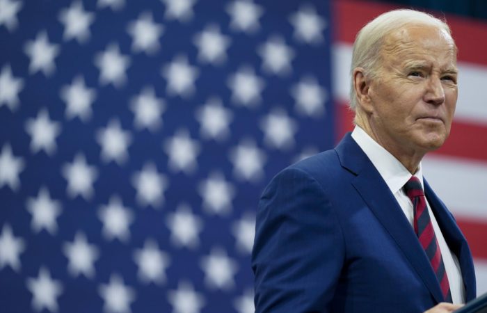 Biden promised Zelensky a speedy transfer of military aid.