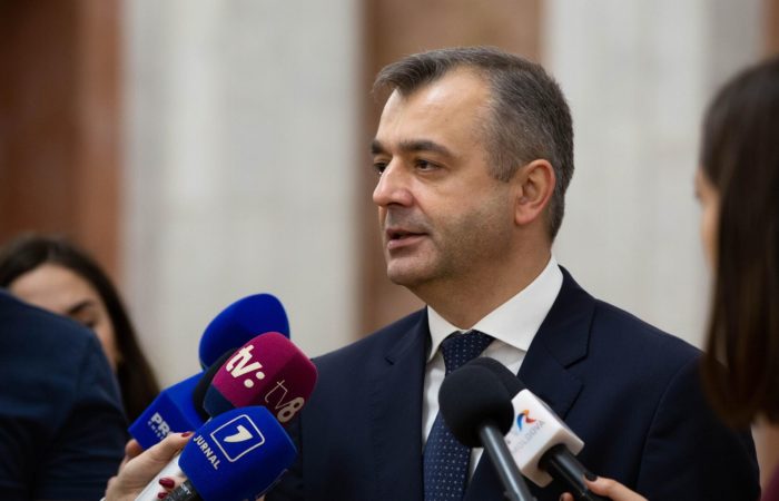 Moldova should not join the European Union at any cost, the former prime minister said.