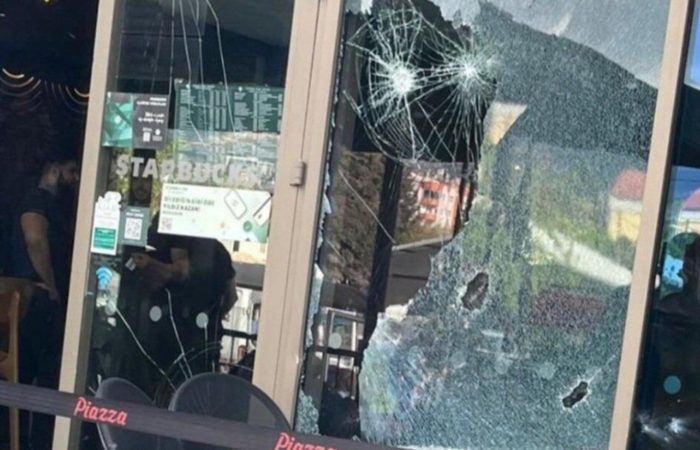 A Starbucks coffee shop was attacked with a shotgun in Turkey.